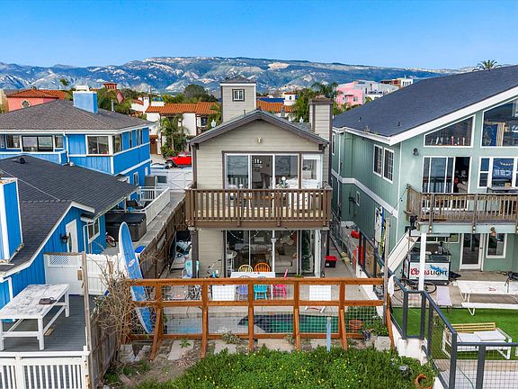 3rd image of 6553 Del Playa Dr