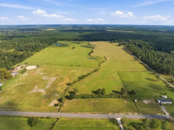 390 Route 66, Dequincy, LA 70633