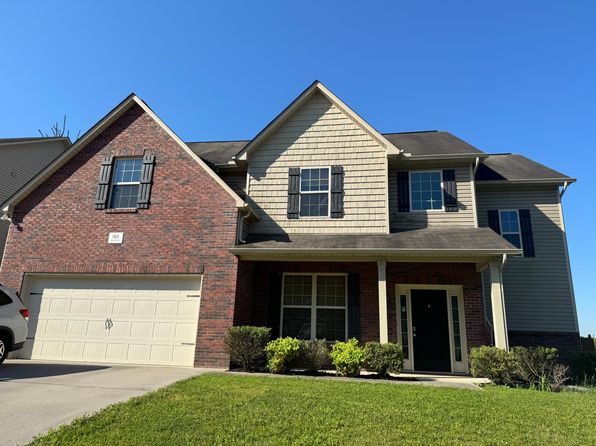 801 Concord Crossing Ln