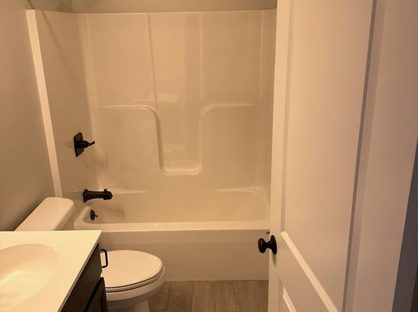11 Higbee Ln #3