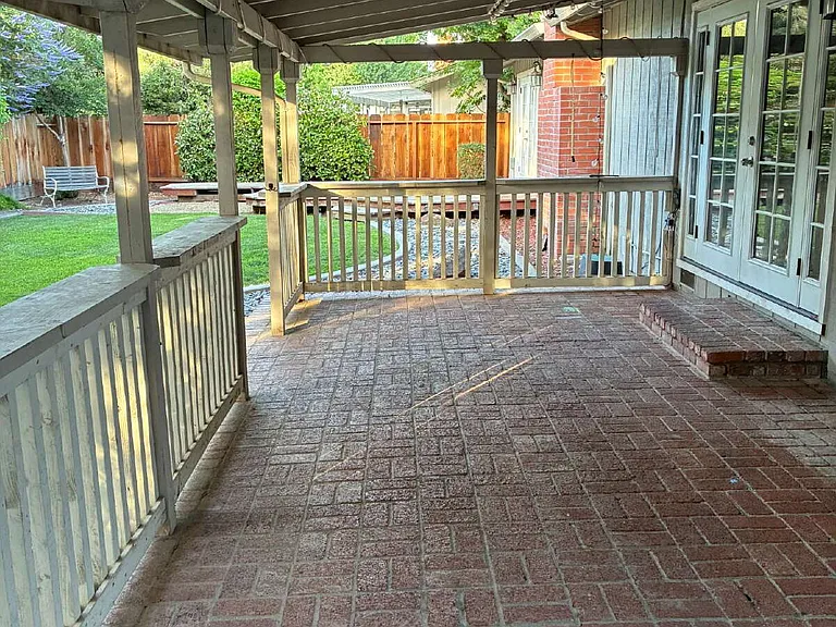665 Santa Barbara Ct — Photo 11