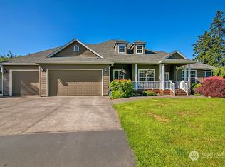 141 White Pine Rd, Castle Rock, WA 98611