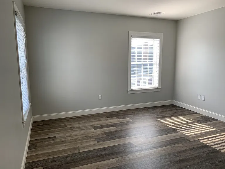 40 Ames Ave #300 — Photo 7