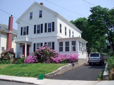 13 Bliss Rd, Newport, RI, 02840