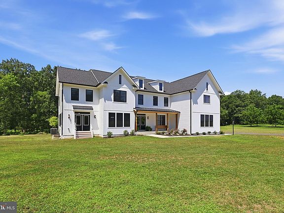 3rd image of 5119 Old Auburn Rd