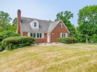 701 Silvis Way, Trafford, PA 15085