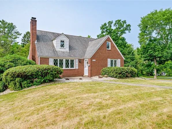 701 Silvis Way, Trafford, PA 15085