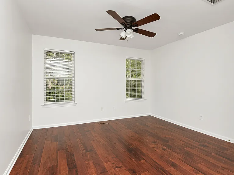 26 Normandy Dr — Photo 34