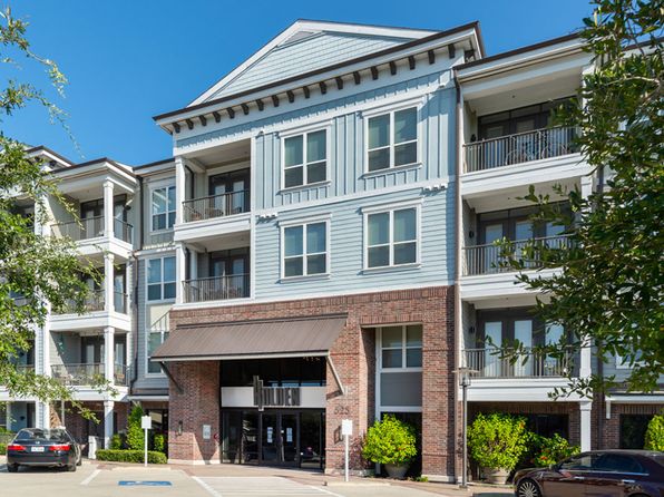 525 W 24th St APT 4118