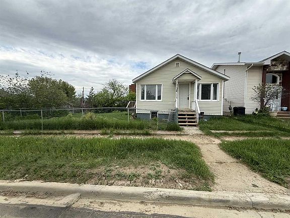 2nd image of 10124 S 104th Ave