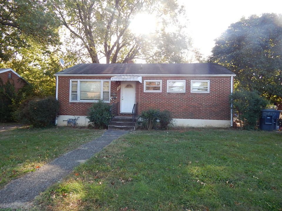 1st image of 2421 Durham St NW