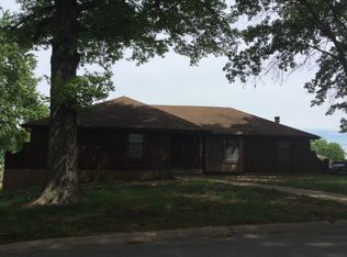 13019 Manchester Ave, Grandview, MO 64030