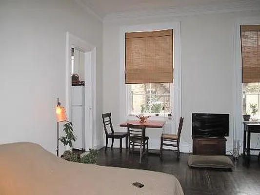 Rented by Corcoran | media 18