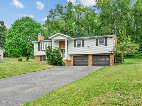 371 Altermoor Dr, Natrona Heights, PA 15065