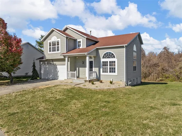 151 Pine Hollow Ln, Collinsville, IL 62234