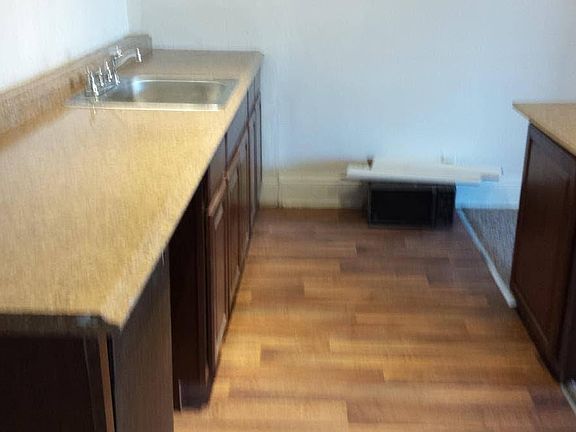 2nd image of 3442 Beechwood Ave