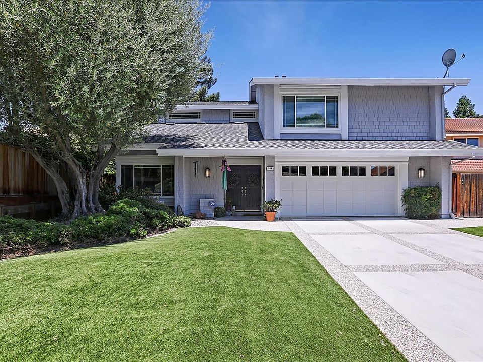 1st image of 994 Rock Canyon Cir