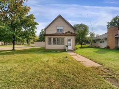 222 5th St S, Sauk Rapids, MN, 56379