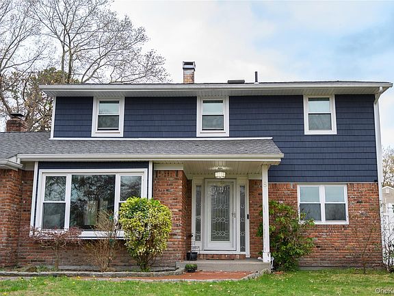 2nd image of 8 Chauncey Lane