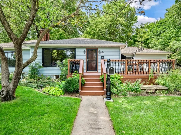 306 W Adams St, Fayetteville, AR 72701