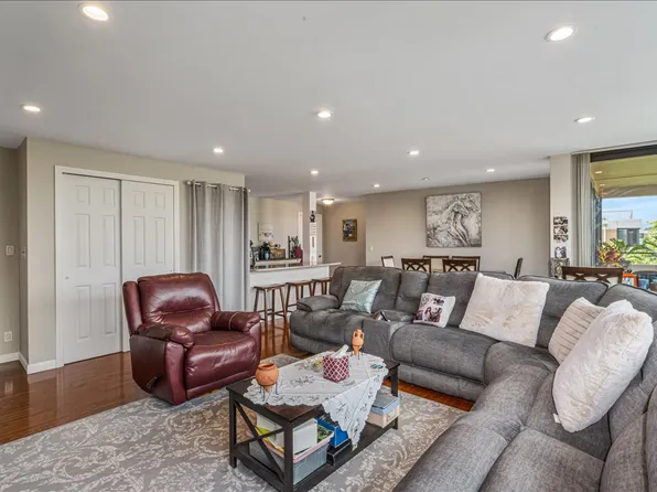 7-04 166th Street image 3 of 24