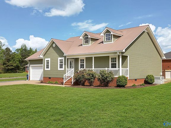 4th image of 108 Ledbetter Ln