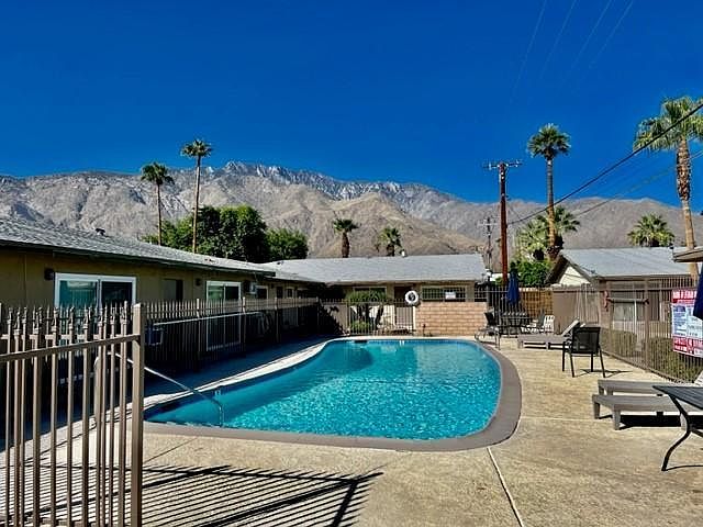 1st image of 685 E Vista Chino #L