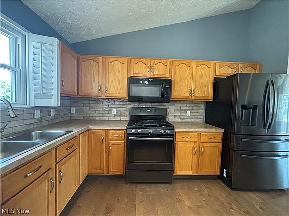 2nd image of 5788 W Breezeway Dr