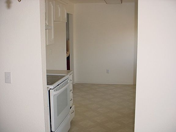 2nd image of 1612 SW 27th Pl