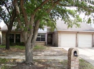 5706 Fairview Forest Dr, Houston, TX 77088