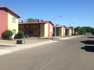 524 Gerald Chavez Ln NE, Los Lunas, NM 87031