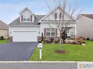 48 Mandrake Rd, Monroe Township, NJ 08831