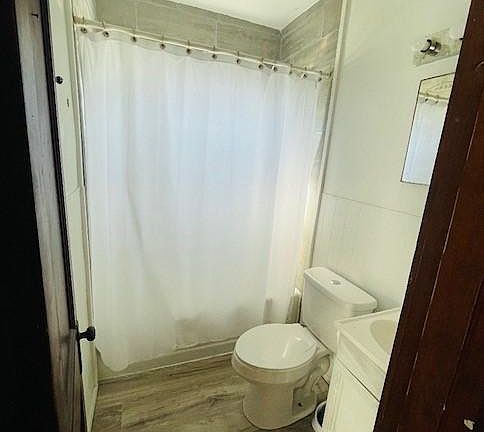 New Fiberglass shower insert
