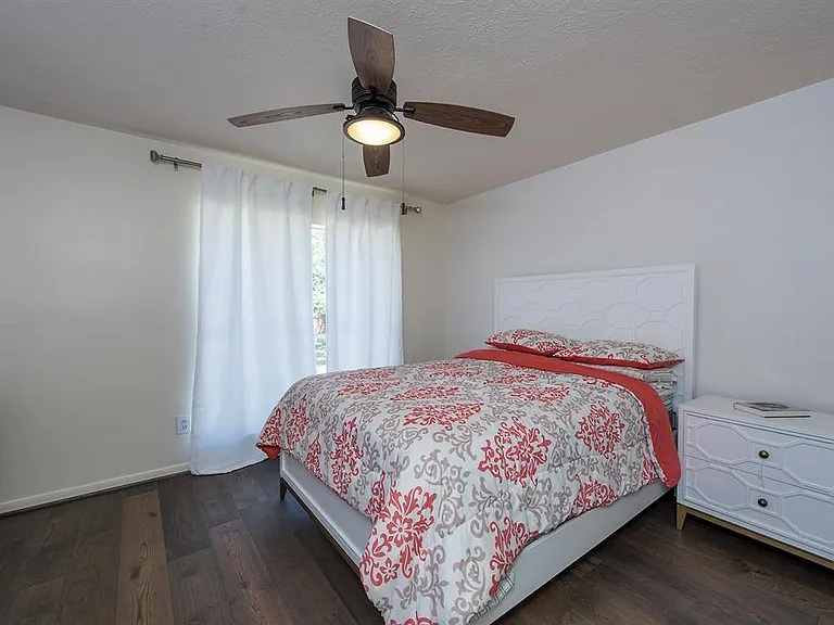 14111 Manderly Dr — Photo 26