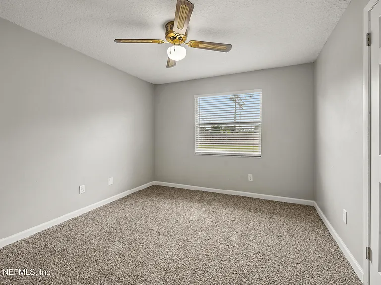 7600 Pheasant Run Dr — Photo 33