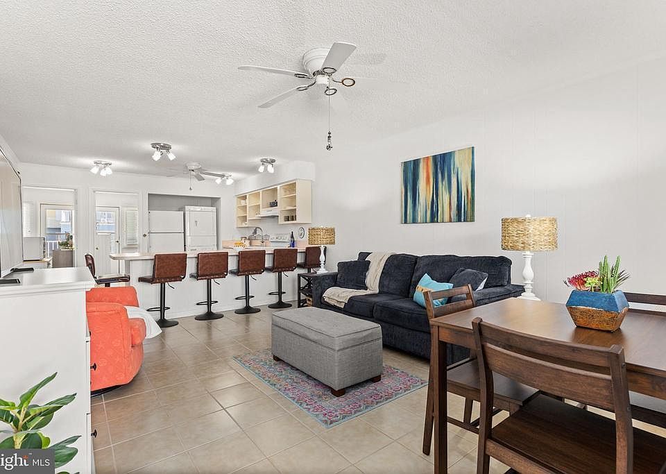 1st image of 17 139th St Unit 205