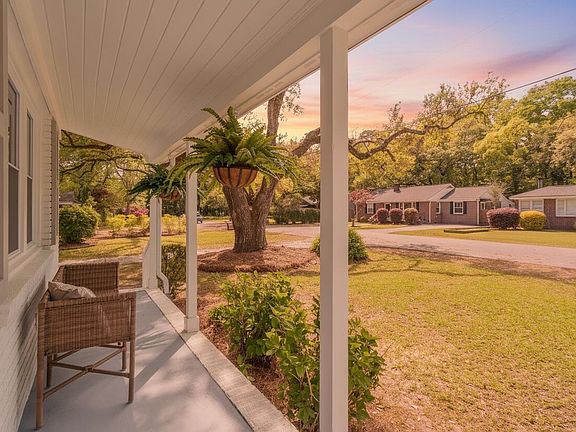 3rd image of 512 Risher St