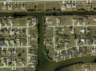 2110 NE 6th St, Cape Coral, FL 33909