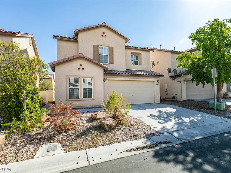 868 Blue Rosalie Pl — Photo 2