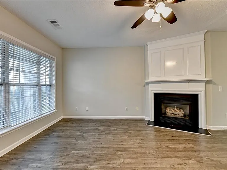 3415 Oxwell Dr — Photo 7