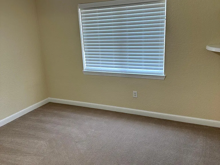 200 Laguna Villa Blvd #C11 — Photo 43