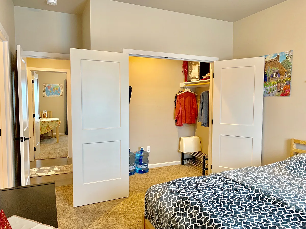 Bedroom - 2518 J Ave #2518