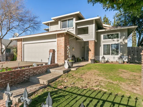 8418 Vintage Park Dr, Sacramento, CA 95828