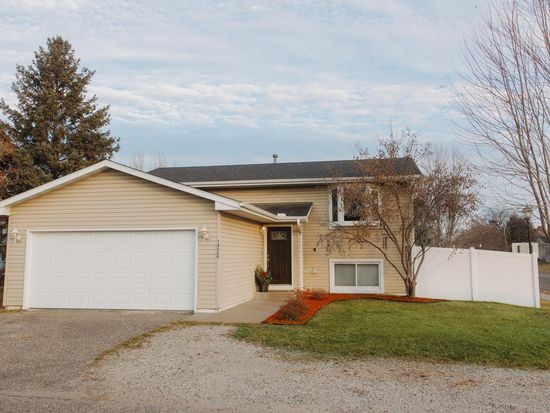 14026 Dysprosium St NW, Ramsey, MN 55303