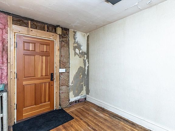 4th image of 4 Fairview Rd