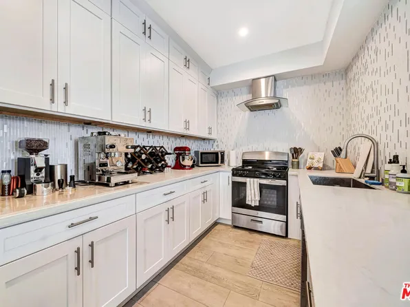 1218 9th St APT 4, Santa Monica, CA 90401