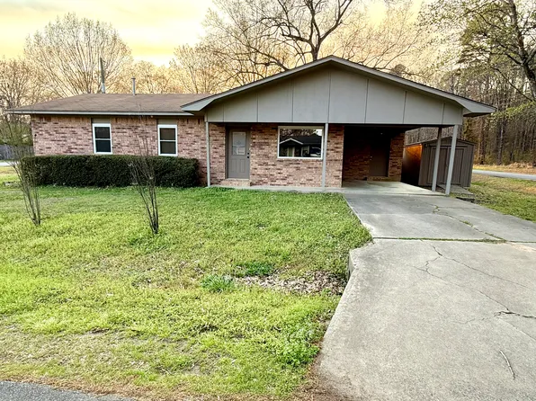 953 Ezell St, Perryville, AR 72126