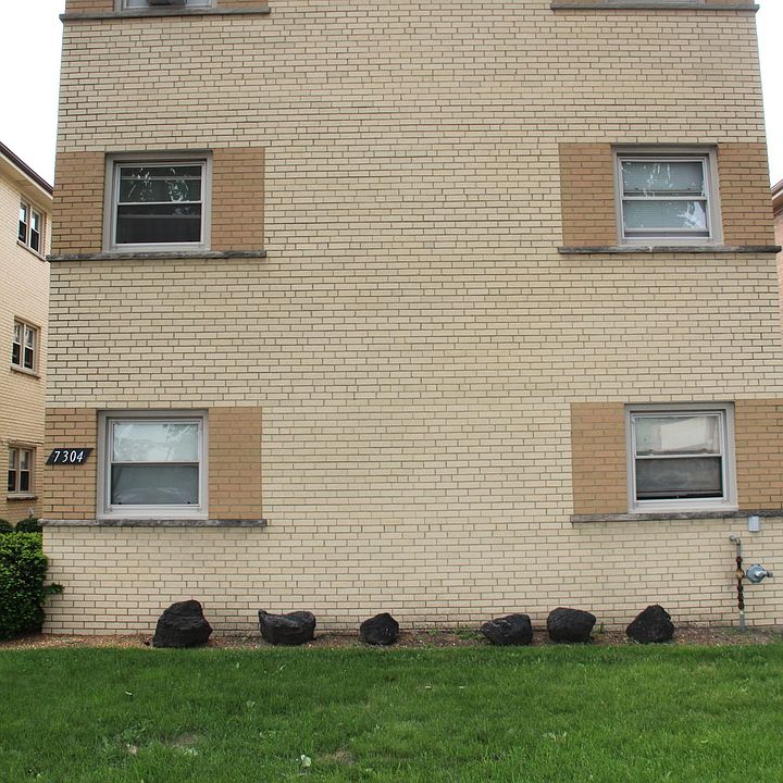 1st image of 7304 N Harlem Ave APT 1W