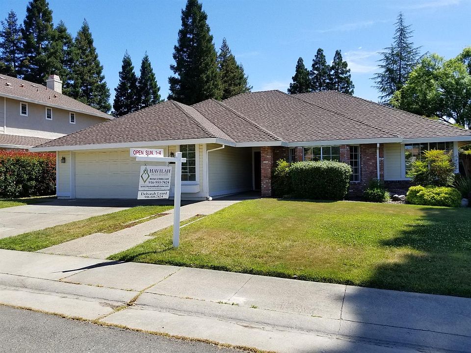 1st image of 3852 Sweetwater Dr