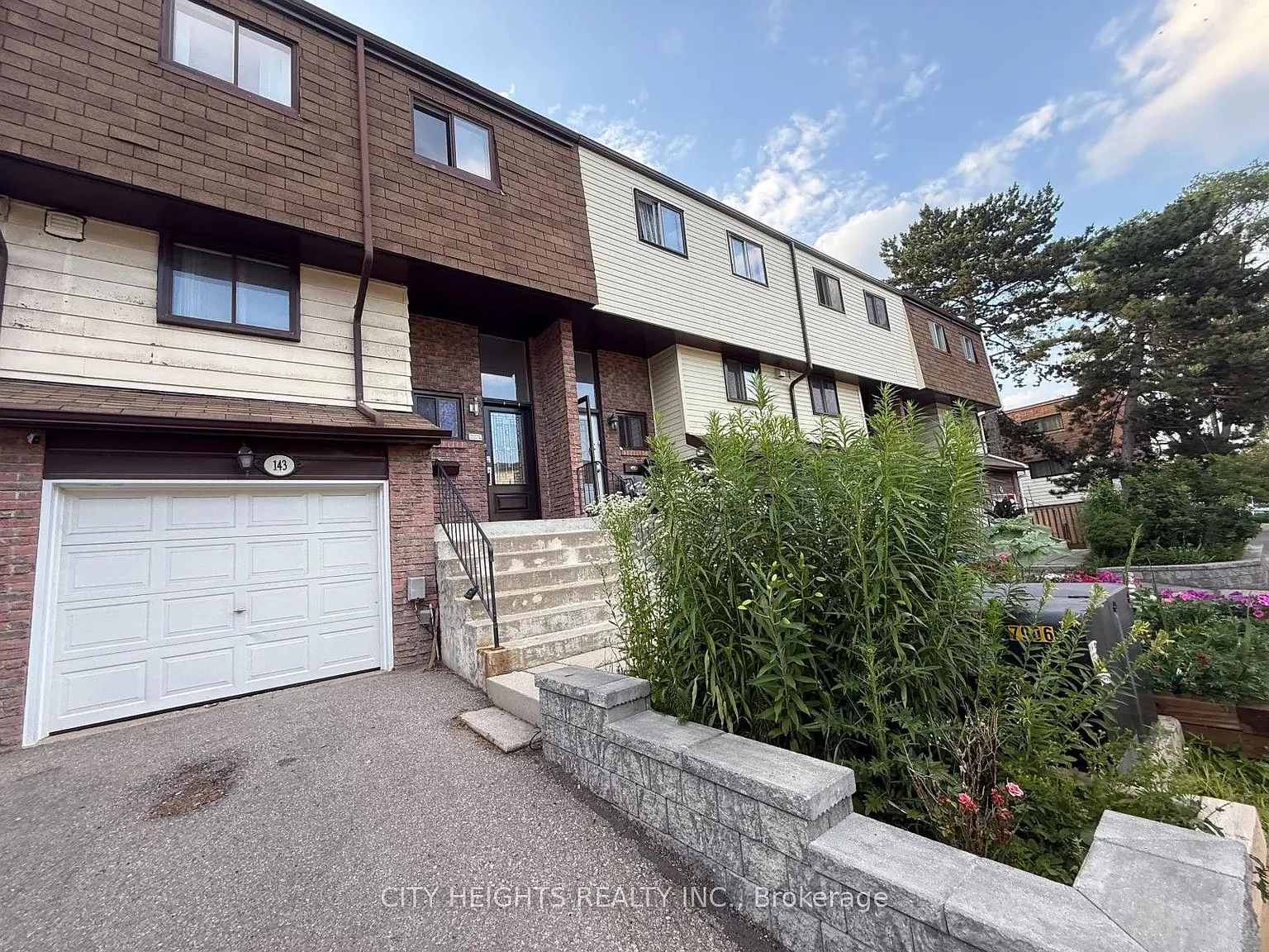 3 bed, $3,350 — Photo 2